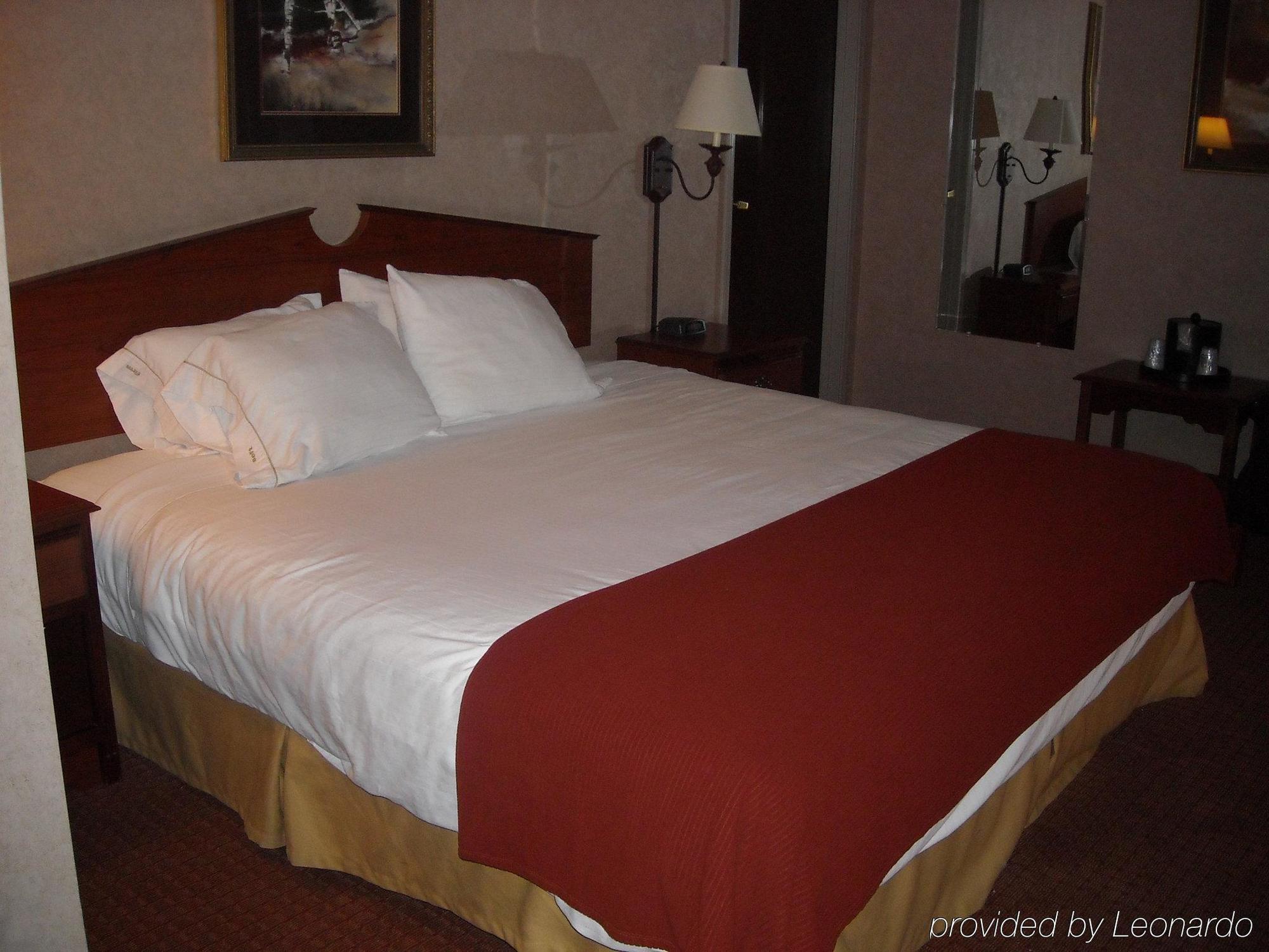 Holiday Inn Express Hotel & Suites Deadwood-Gold Dust Casino, An Ihg Hotel Rom bilde