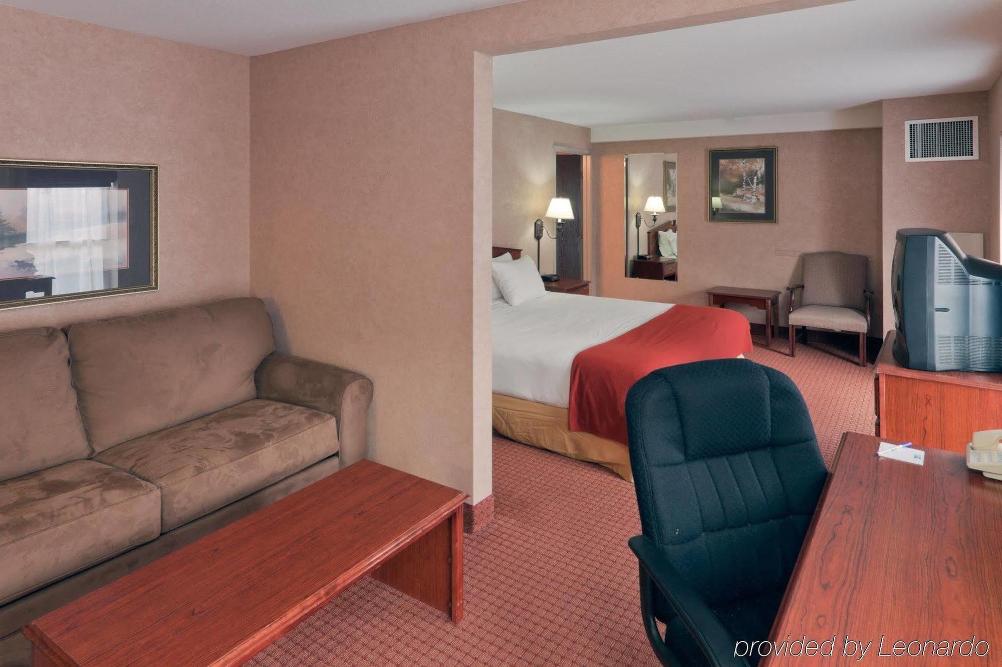 Holiday Inn Express Hotel & Suites Deadwood-Gold Dust Casino, An Ihg Hotel Rom bilde